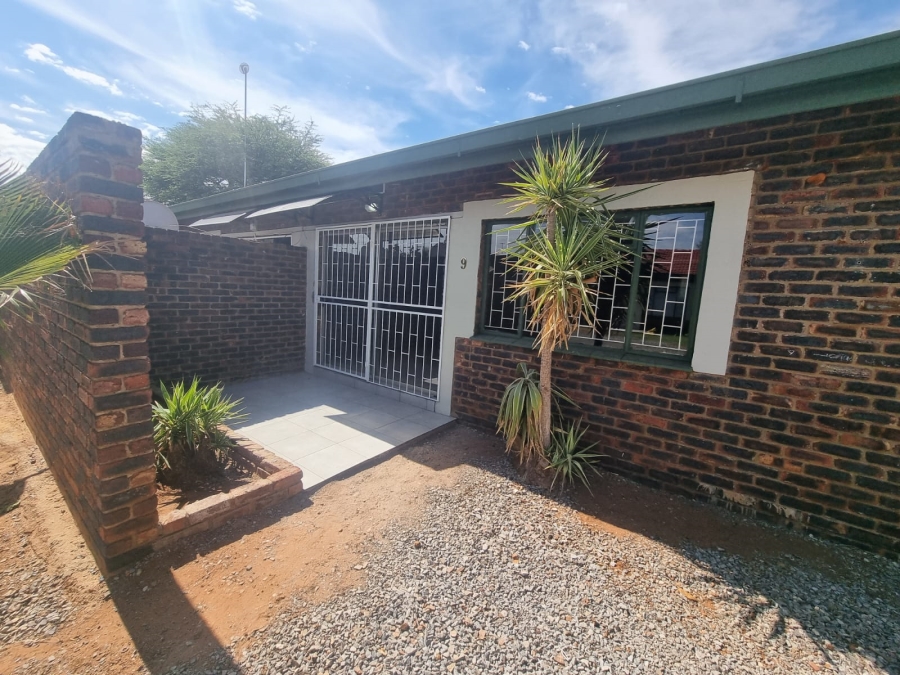 To Let 2 Bedroom Property for Rent in Kuruman Northern Cape